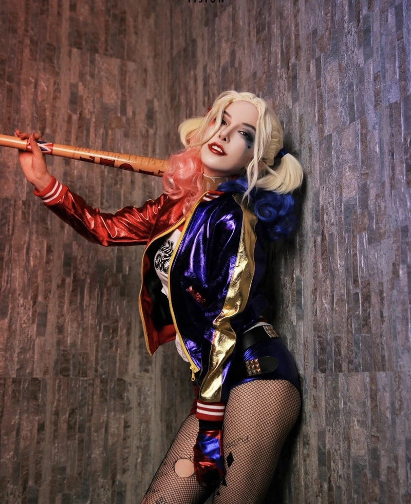 Khung cảnh cosplay Harley Quinn tạo cảm giác cá tính