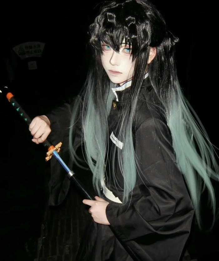 ảnh muichiro cosplay kiếm sĩ anime