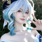 cosplay furina chụp ảnh nhẹ nhàng