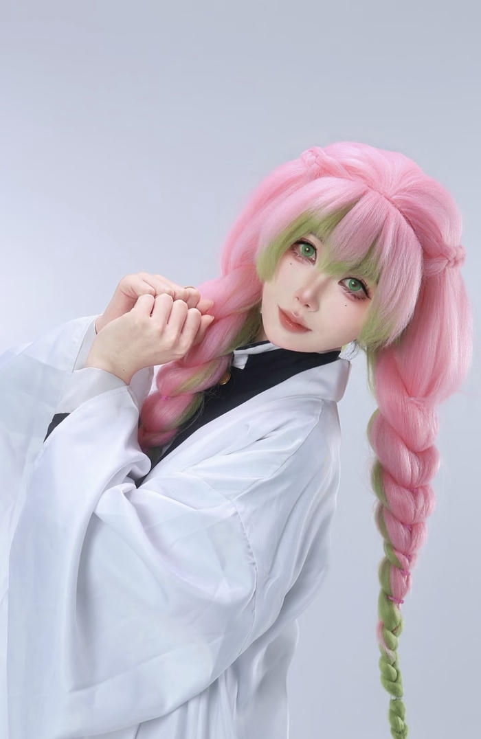 cosplay mitsuri phong cách nữ tính