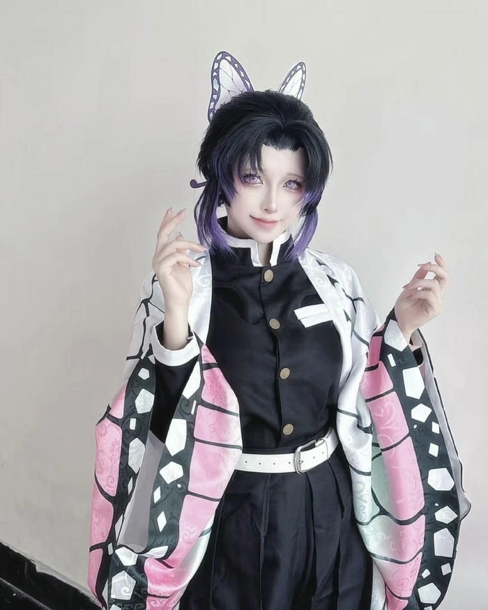 gái xinh cosplay shinobu cuốn hút