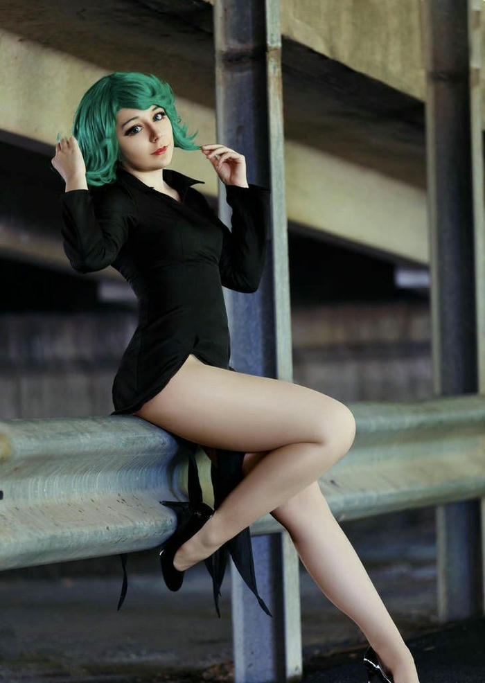 hình ảnh coslay tatsumaki sắc xanh đậm