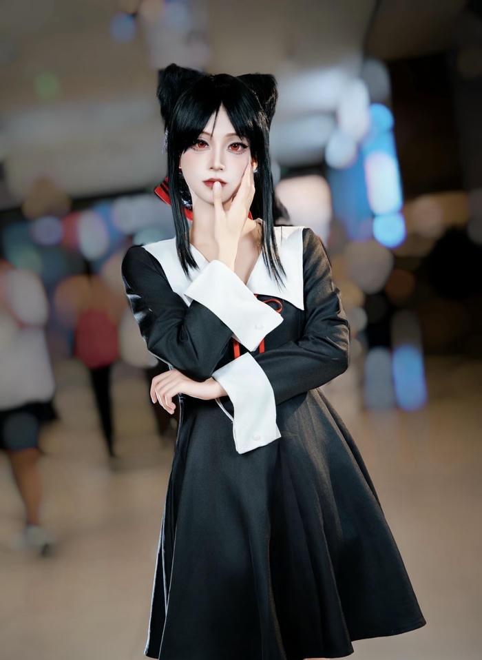 hình ảnh kaguya cosplay tóc đen dài