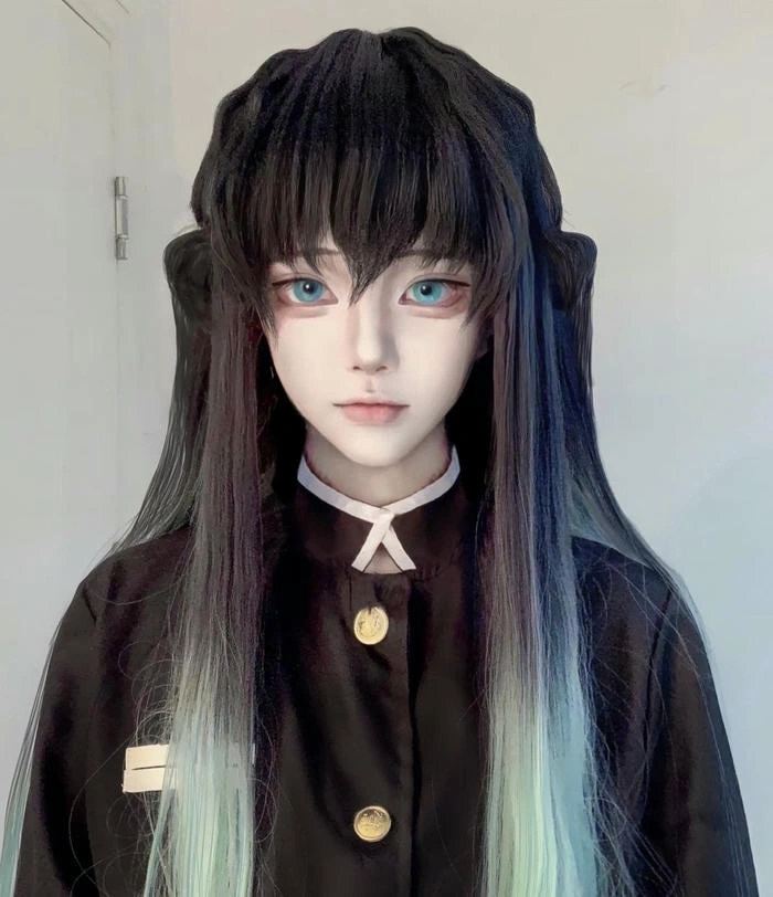 hình ảnh muichiro cosplay chuẩn nhân vật