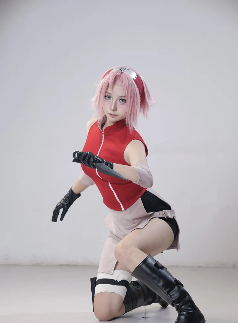 Ảnh cosplay Sakura biểu cảm ngọt ngào đẹp