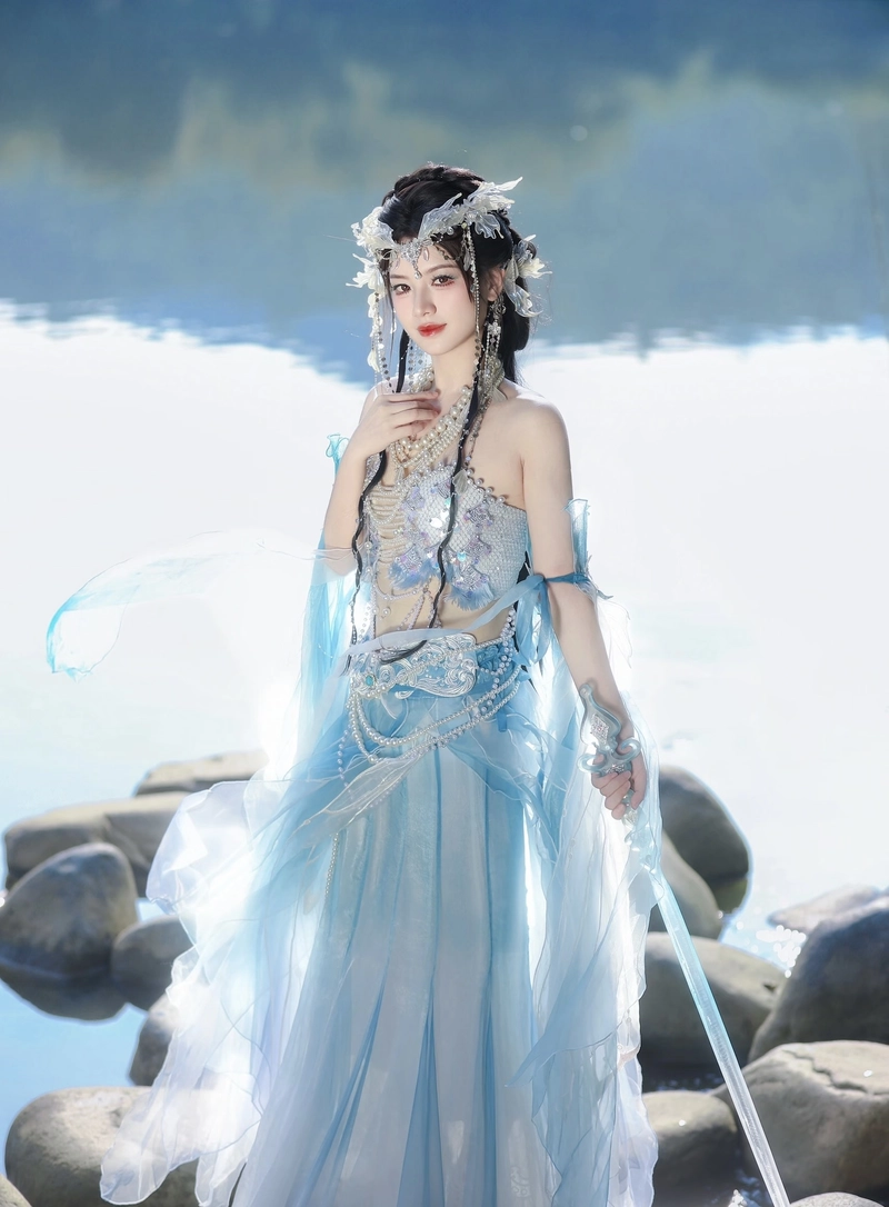 Ảnh góc chụp cận nàng tiên cá cosplay làm rõ chi tiết