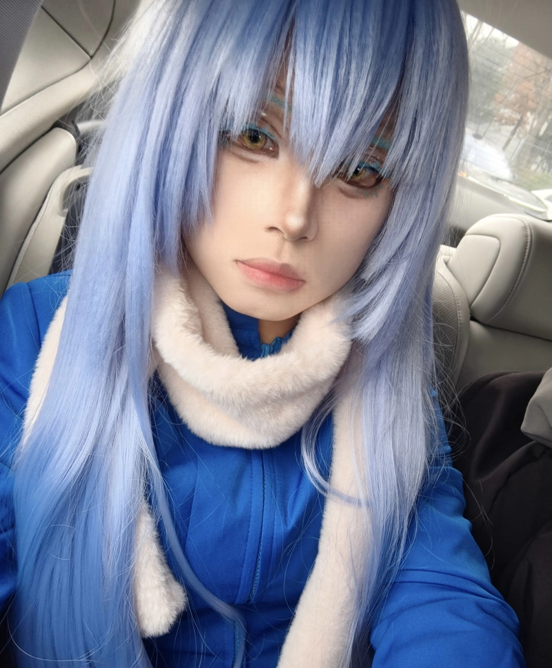 Ảnh góc chụp sáng tạo với Rimuru cosplay