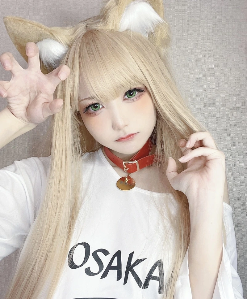 Ảnh gương mặt trang điểm mèo cosplay rõ từng chi tiết