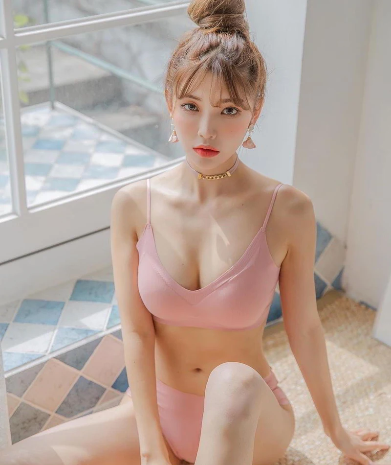 Ảnh thủ dâm sex mềm mại khêu gợi