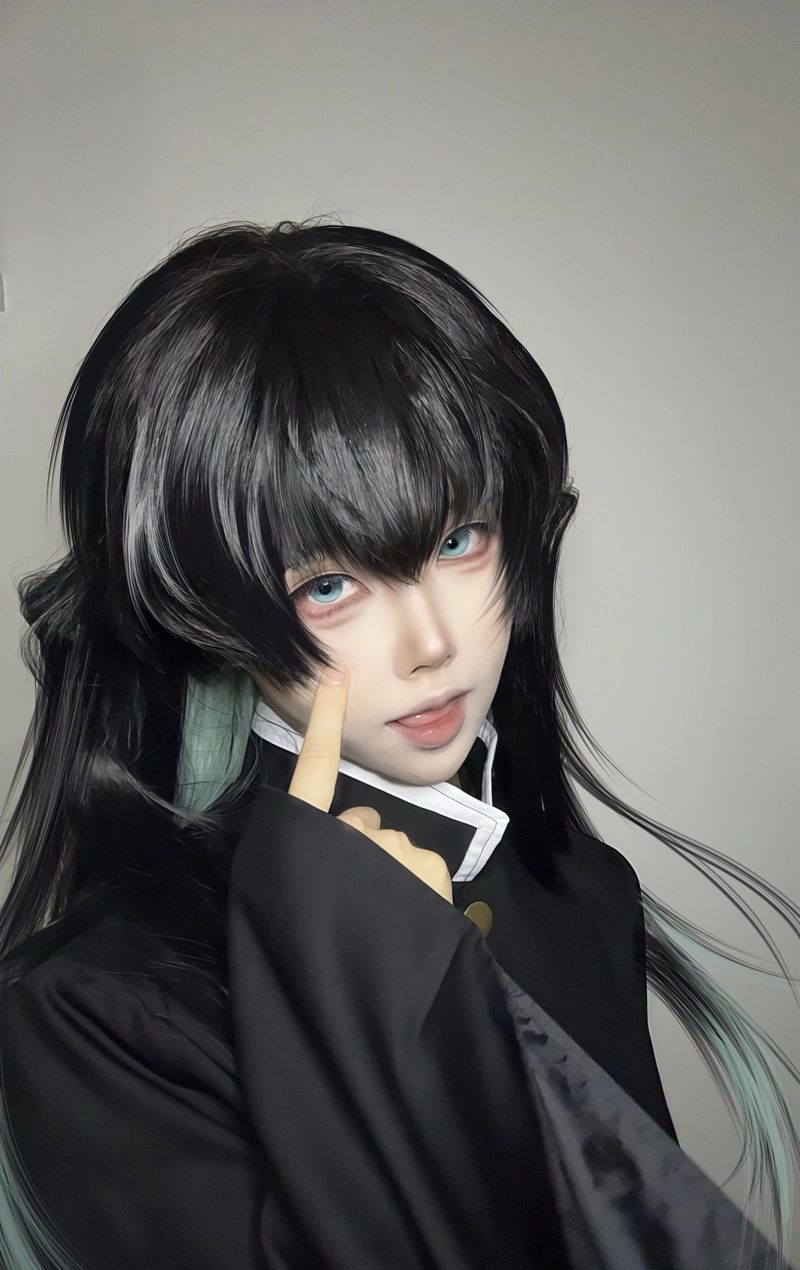 Ảnh trang phục hà trụ cosplay với màu sắc đặc trưng