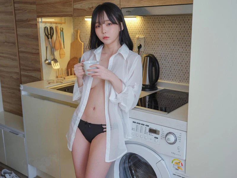 Búm tinh chảy mềm mại ướt nhẹp