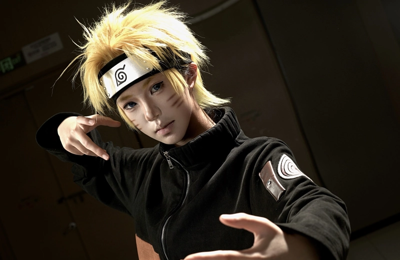 Cosplay Naruto phong thái chiến đấu cuốn hút