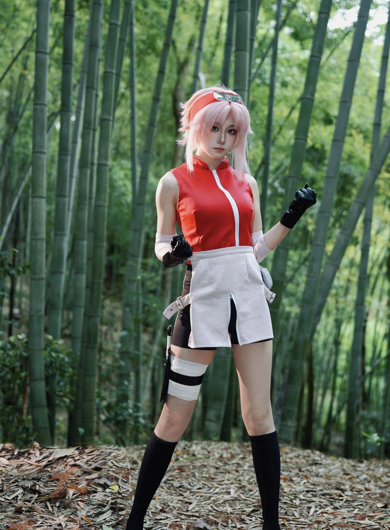 Cosplay Sakura thần thái nổi bật cuốn hút