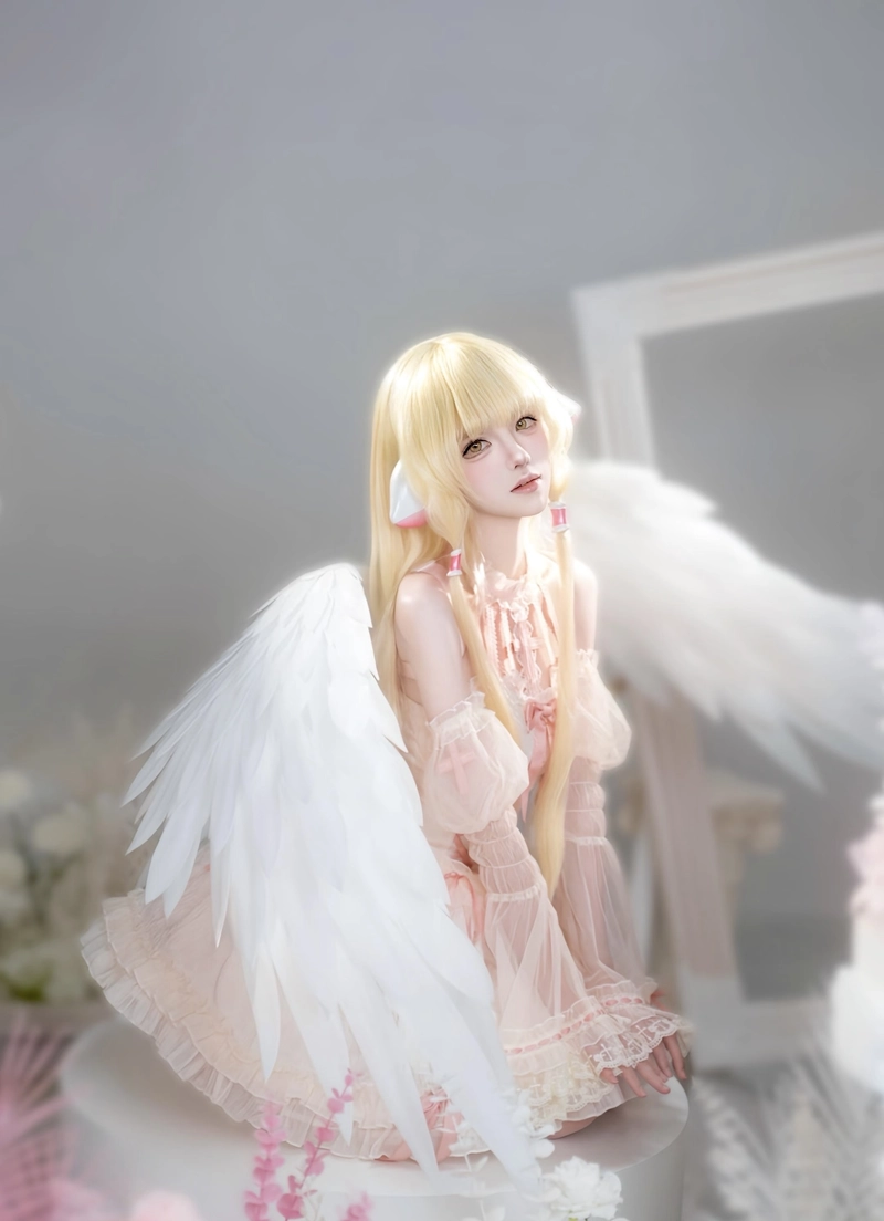 Cosplay thiên thần màu sắc nhẹ nhàng tinh tế