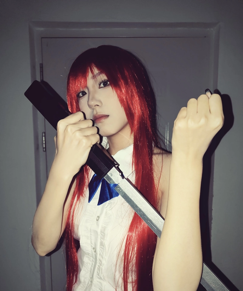 Góc chụp nữ anime cùng cosplay Erza đẹp