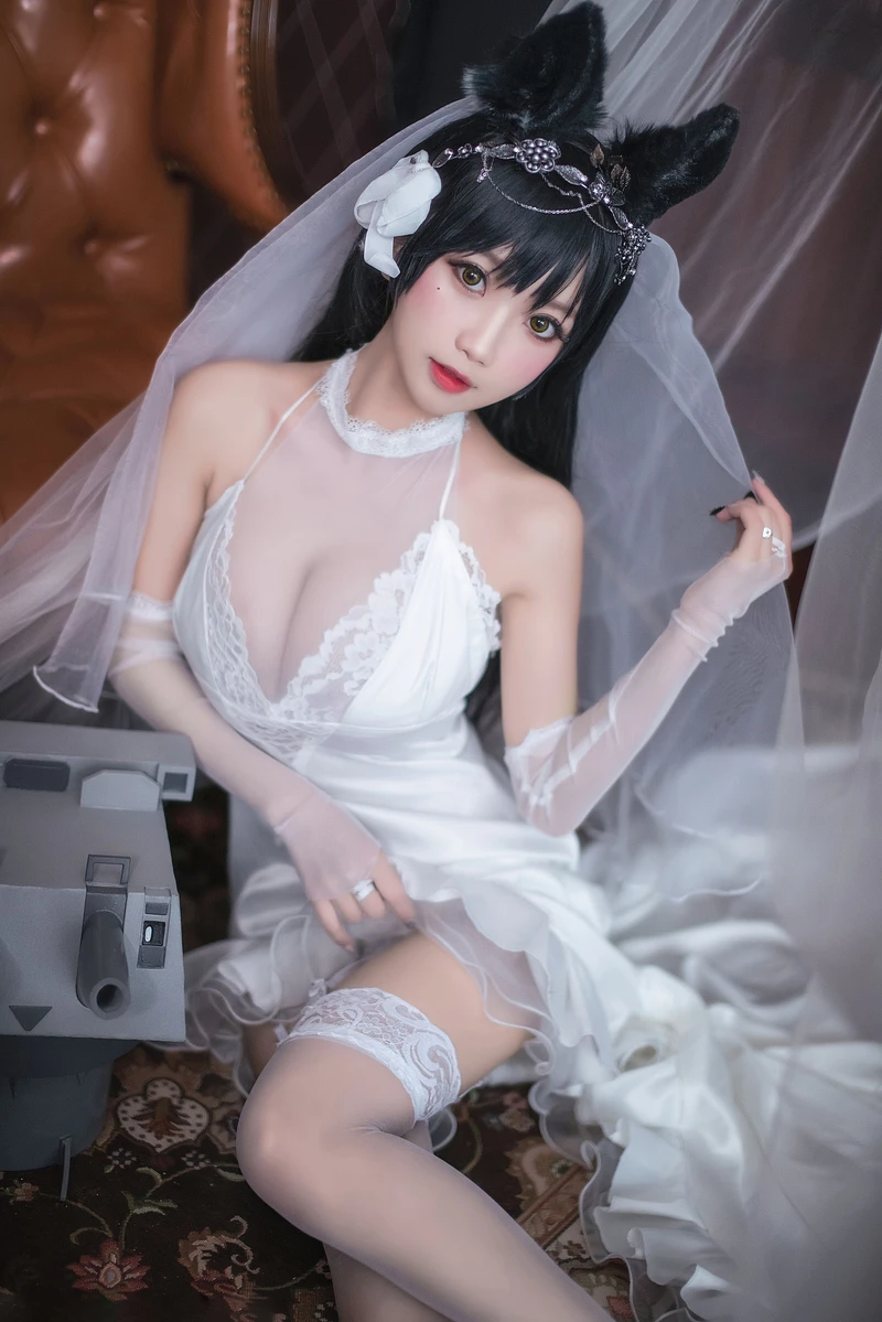Hình Sex Cô Dâu Dịu Dàng Cuốn Hút