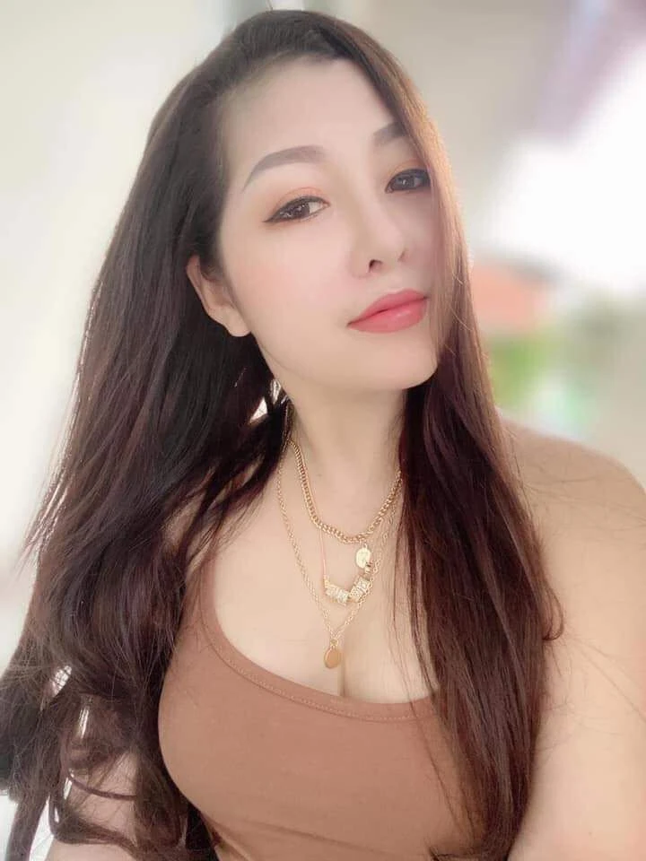 Hình Sex MBBG mềm mại đầy đặn hấp dẫn