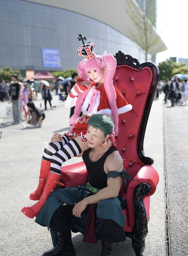 Hình ảnh cosplay One Piece hành động chất