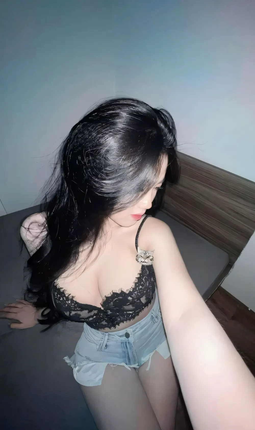 Hình ảnh gái xinh việt nam với phong cách đời thường nhẹ nhàng
