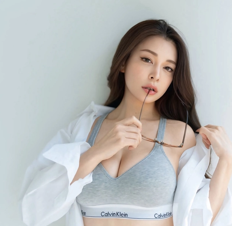 Hình ảnh mary tachibana bikini sexy quyến rũ