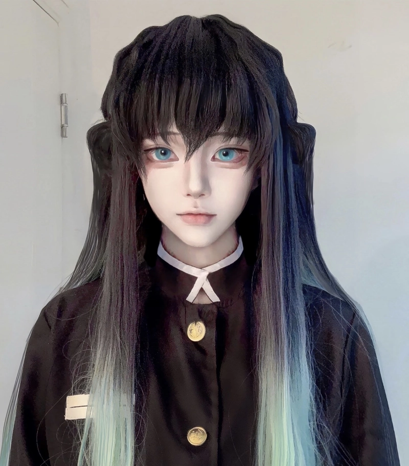 Hình ánh mắt lạnh hà trụ cosplay tạo điểm nhấn mạnh