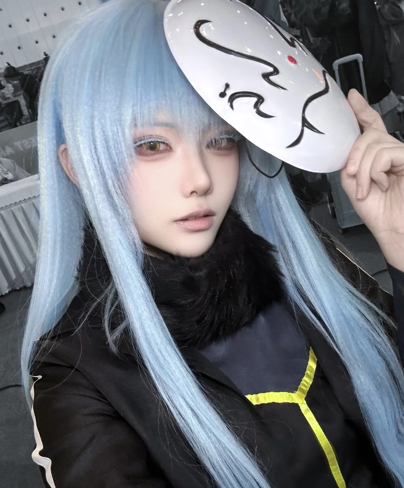 Hình ảnh nhân vật Rimuru cosplay đầy sáng tạo