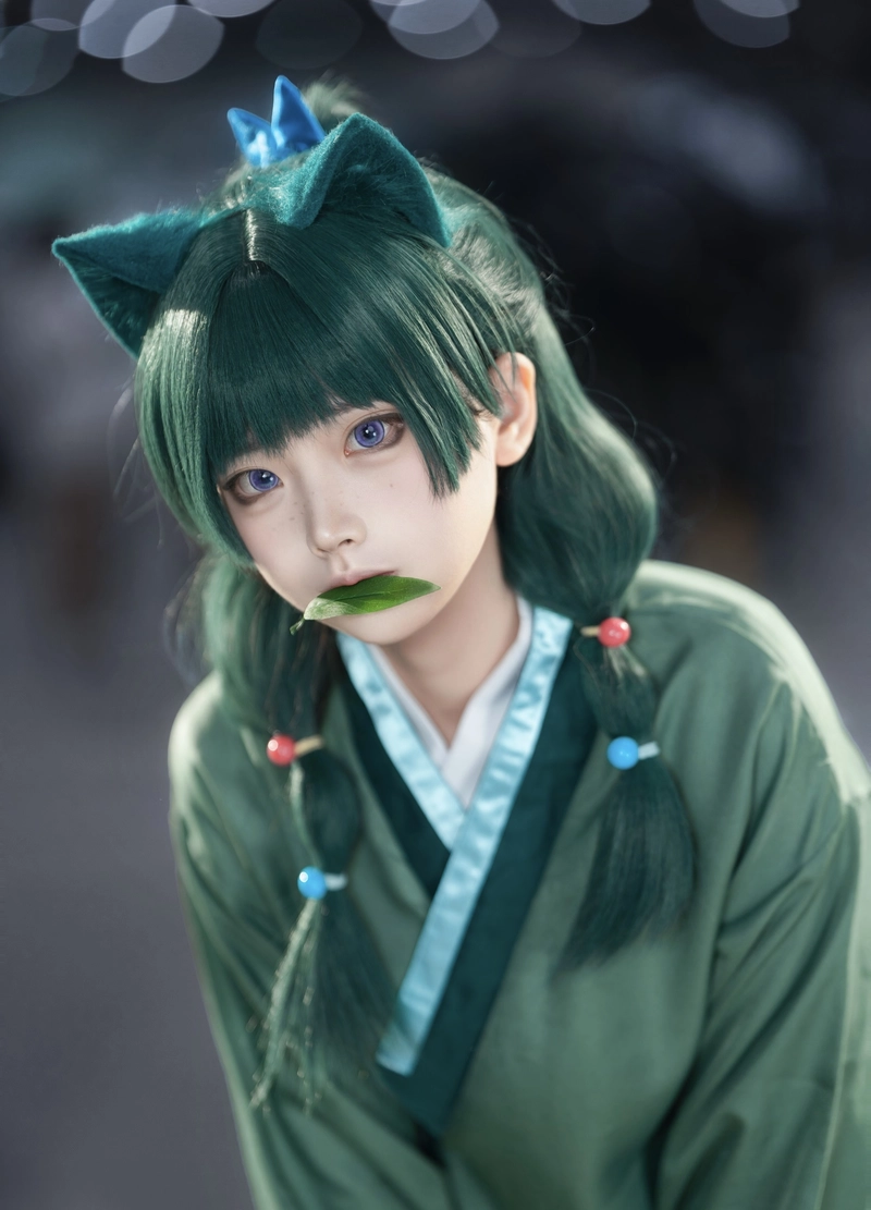 Hình ảnh tay tạo dáng mèo cosplay với cử chỉ sinh động