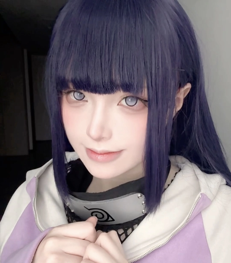Hình ảnh thần thái cuốn hút cosplay Hinata