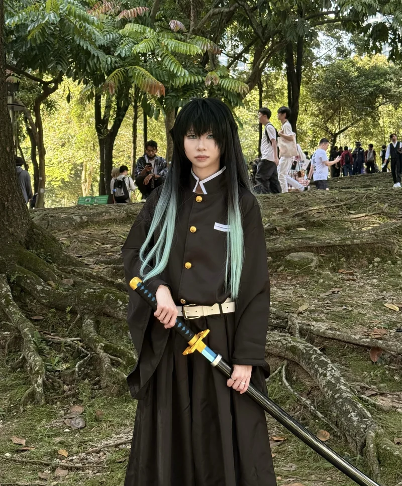 Hình bộ đồ hà trụ cosplay với chi tiết rõ nét