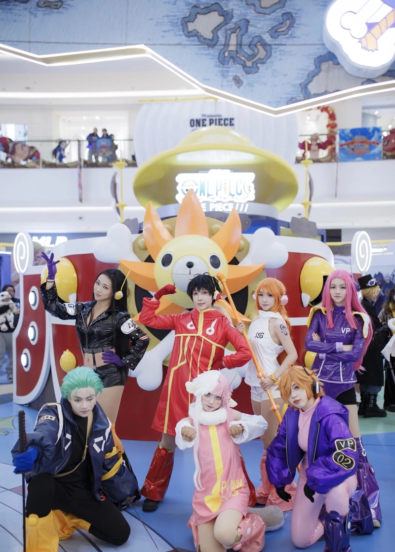 Hình cosplay One Piece nhân vật biển đẹp