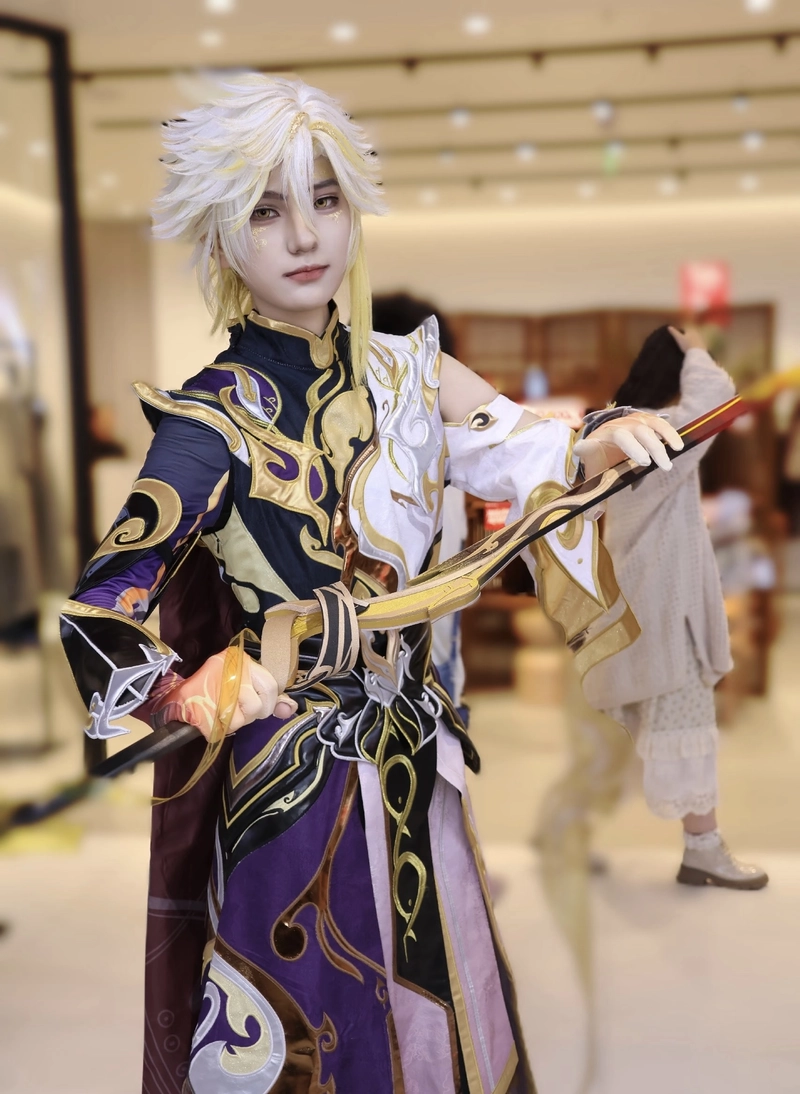 Hình cosplay Trung Quốc thần sắc cuốn hút