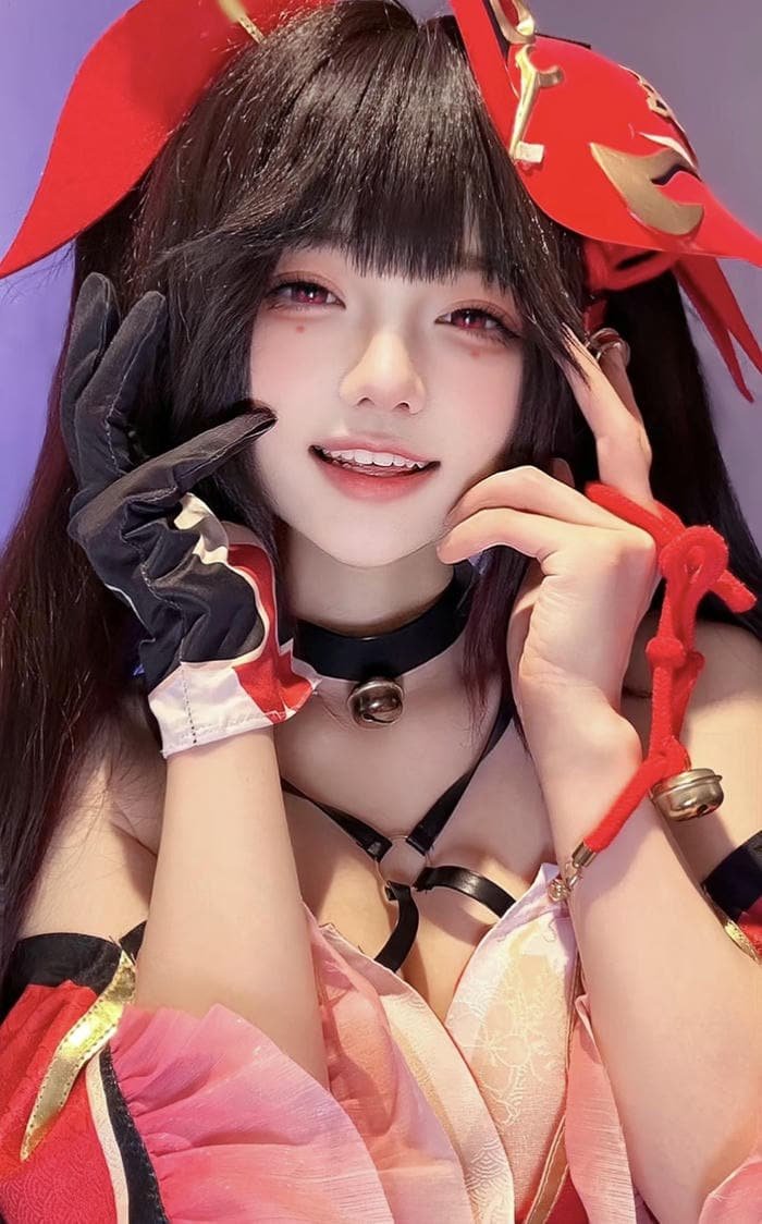 Hình gái đẹp cosplay anime gợi cảm