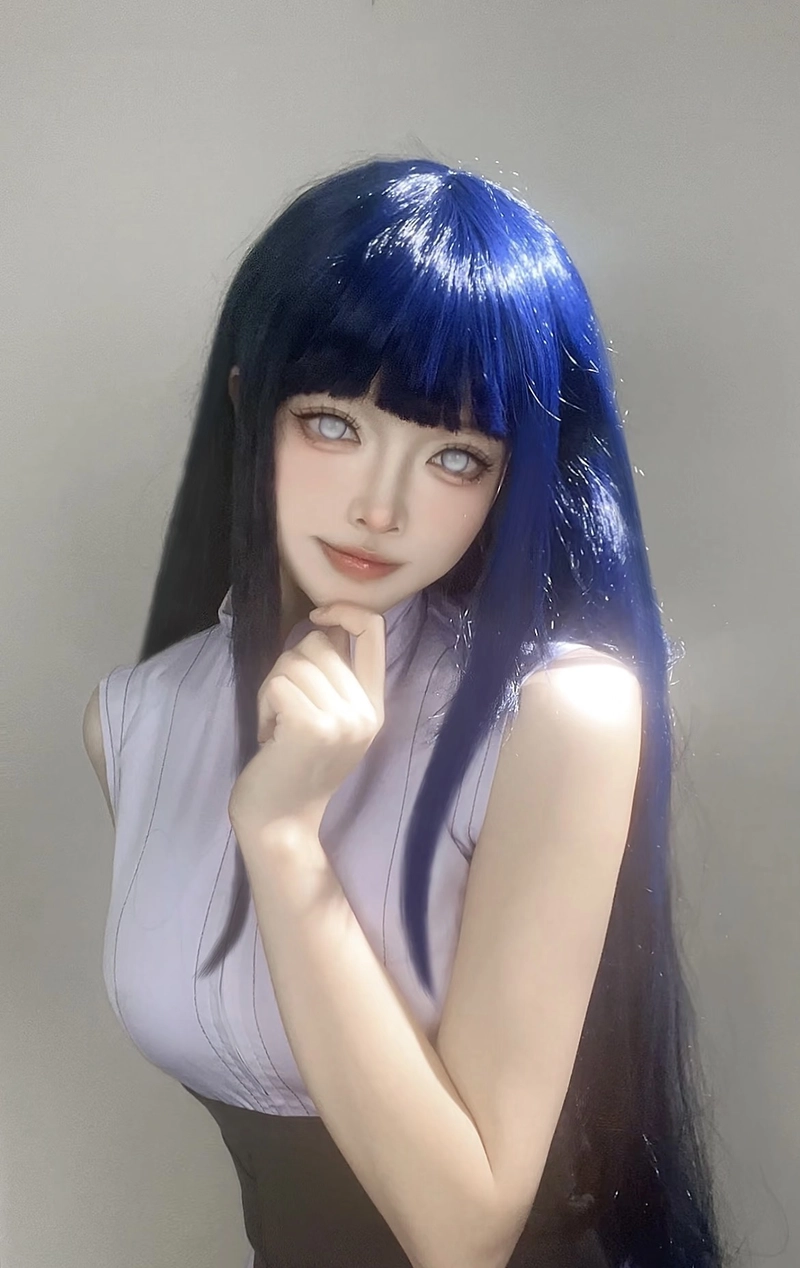 Hình nhân vật nữ tóc đen cosplay Hinata