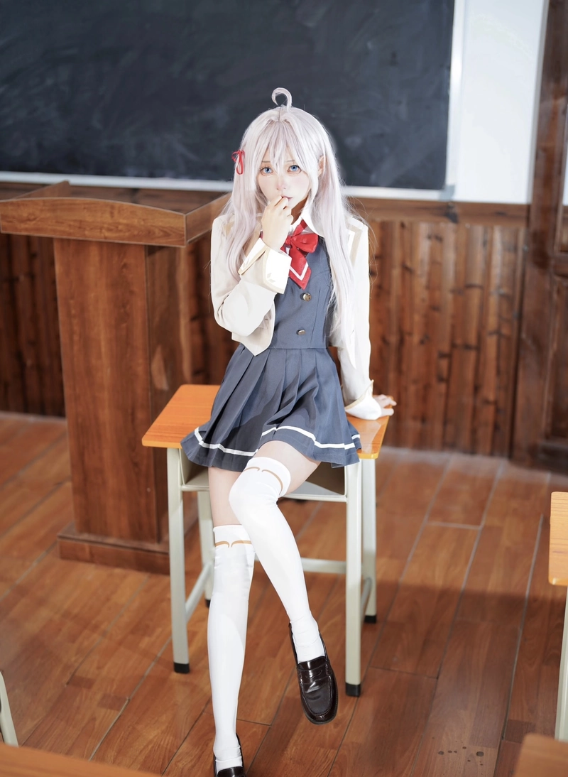 Hình phụ kiện nơ cổ cosplay nữ sinh nổi bật chi tiết