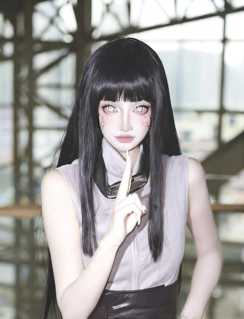 Hình tóc đen nhẹ nhàng cùng cosplay Hinata