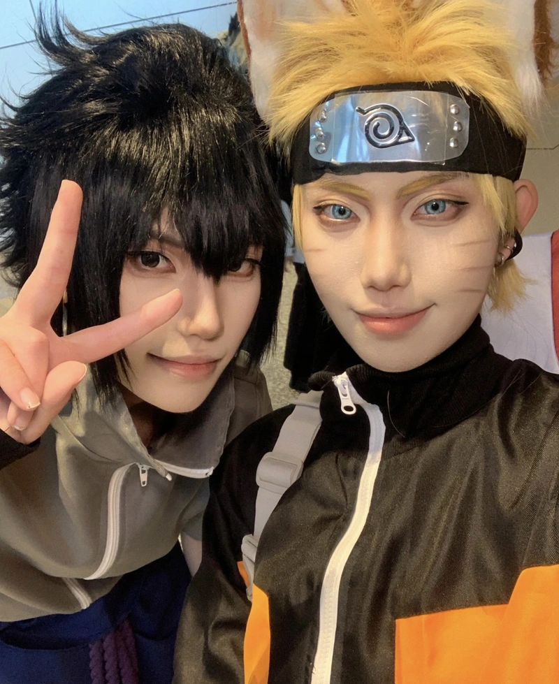 Hình tóc vàng cuốn hút mang cosplay Naruto