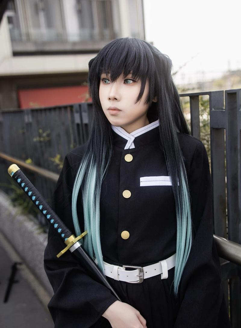 Hình trang phục hà trụ cosplay với màu sắc đặc trưng