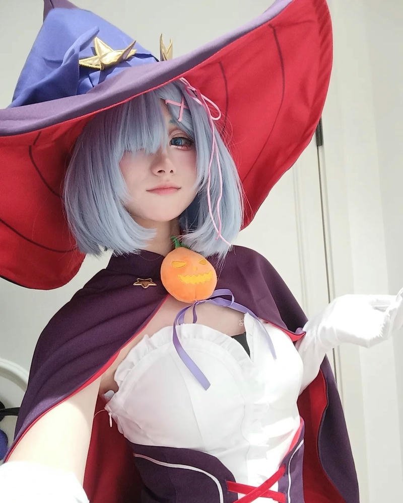 Hóa thân halloween với trang phục ấn tượng đặc biệt