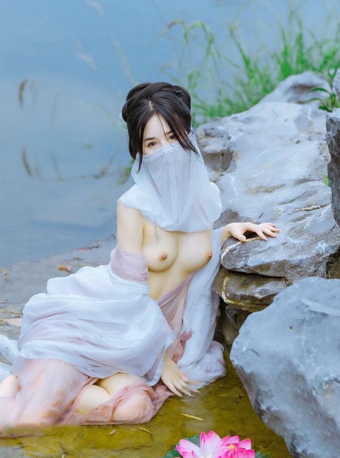 Sex cổ trang nóng bỏng