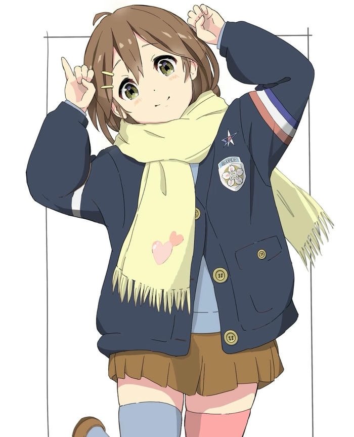 ảnh anime nữ tóc ngắn dáng vẻ đáng yêu