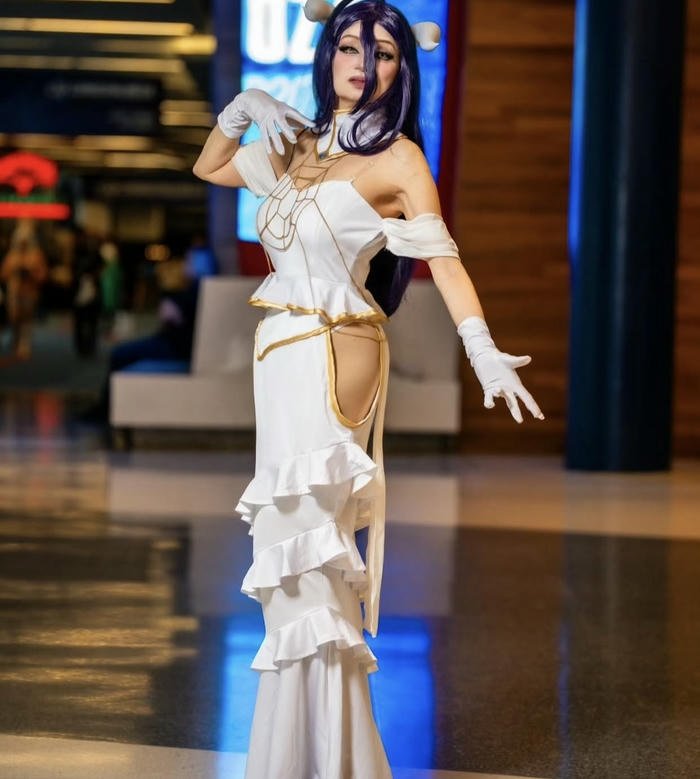 ảnh cosplay albedo đẹp dịu dàng