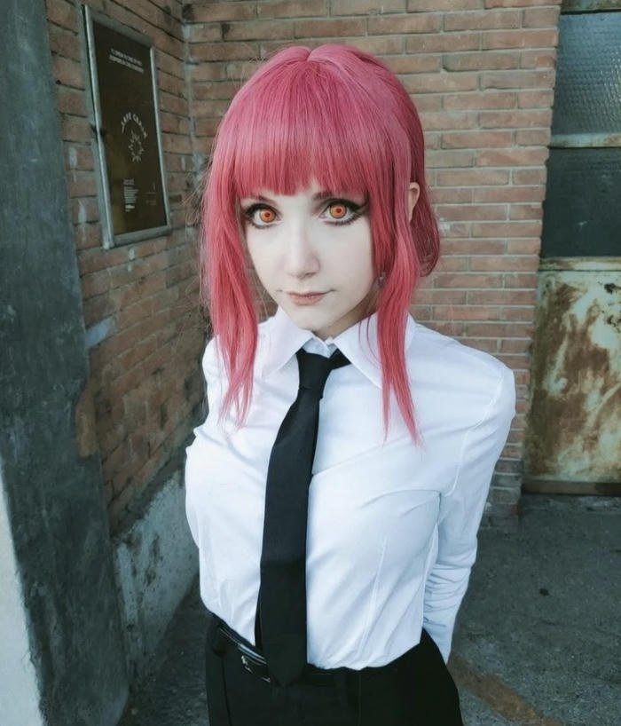 ảnh cosplay makima dễ thương dịu