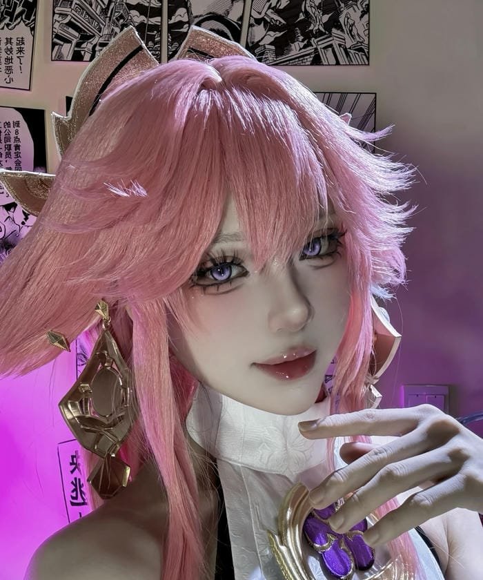 ảnh cosplay yae miko trang sức tai