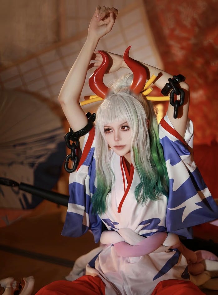 ảnh cosplay yamato thần thái ngầu