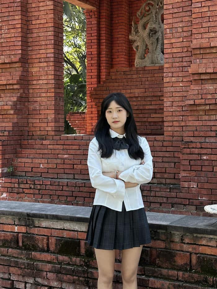 ảnh gái xinh Trung Quốc váy ngắn học sinh