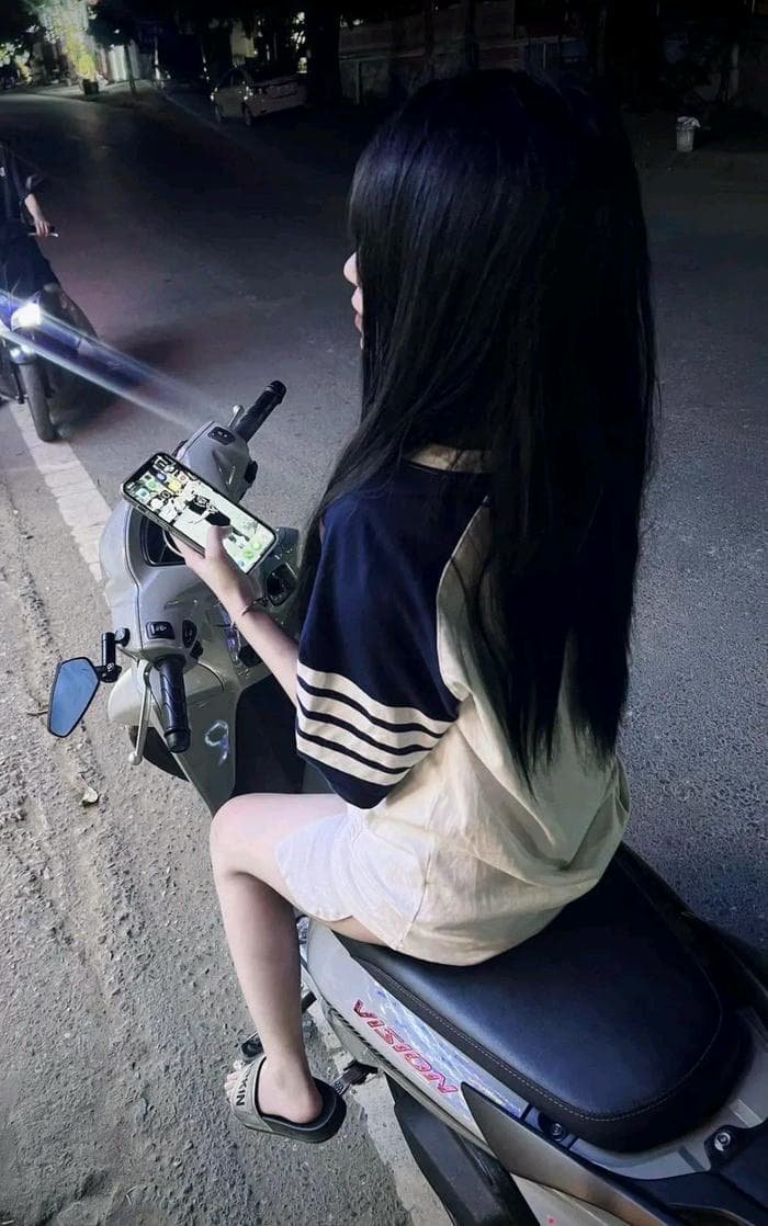 ảnh girl phố xuất hiện đẹp xinh
