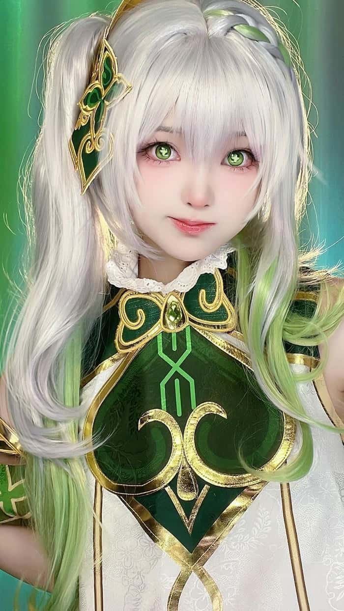 ảnh nahida cosplay mắt to tròn