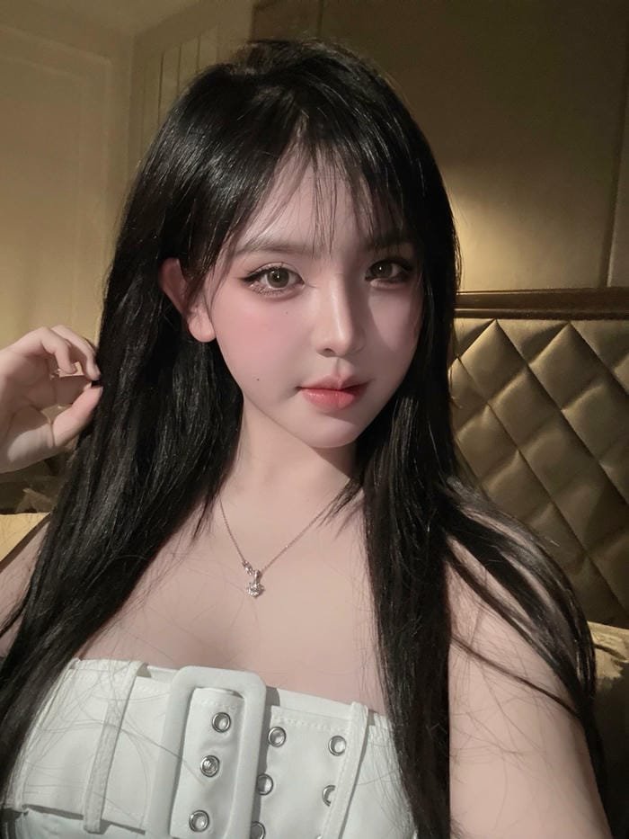 ánh sáng mềm ảnh Trần Huyền Châu quyến rũ