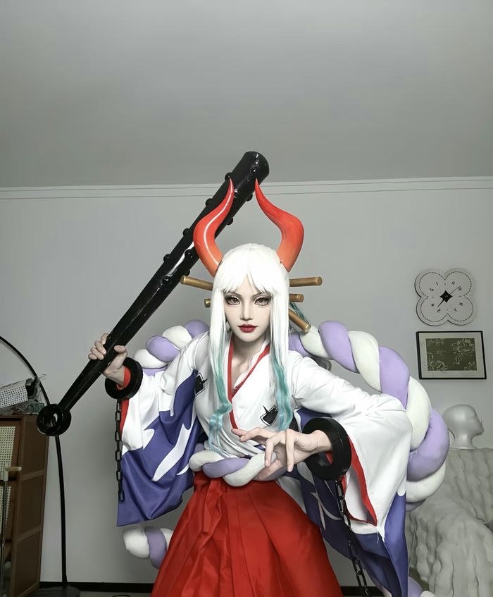 ảnh yamato cosplay tạo dáng đẹp
