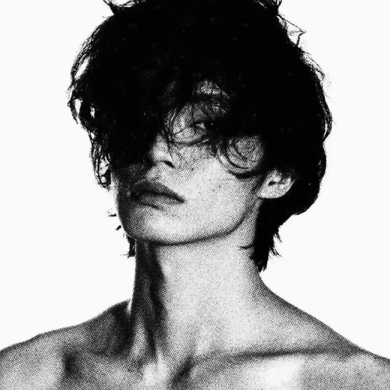 avatar đen trắng nam nhìn rất cuốn